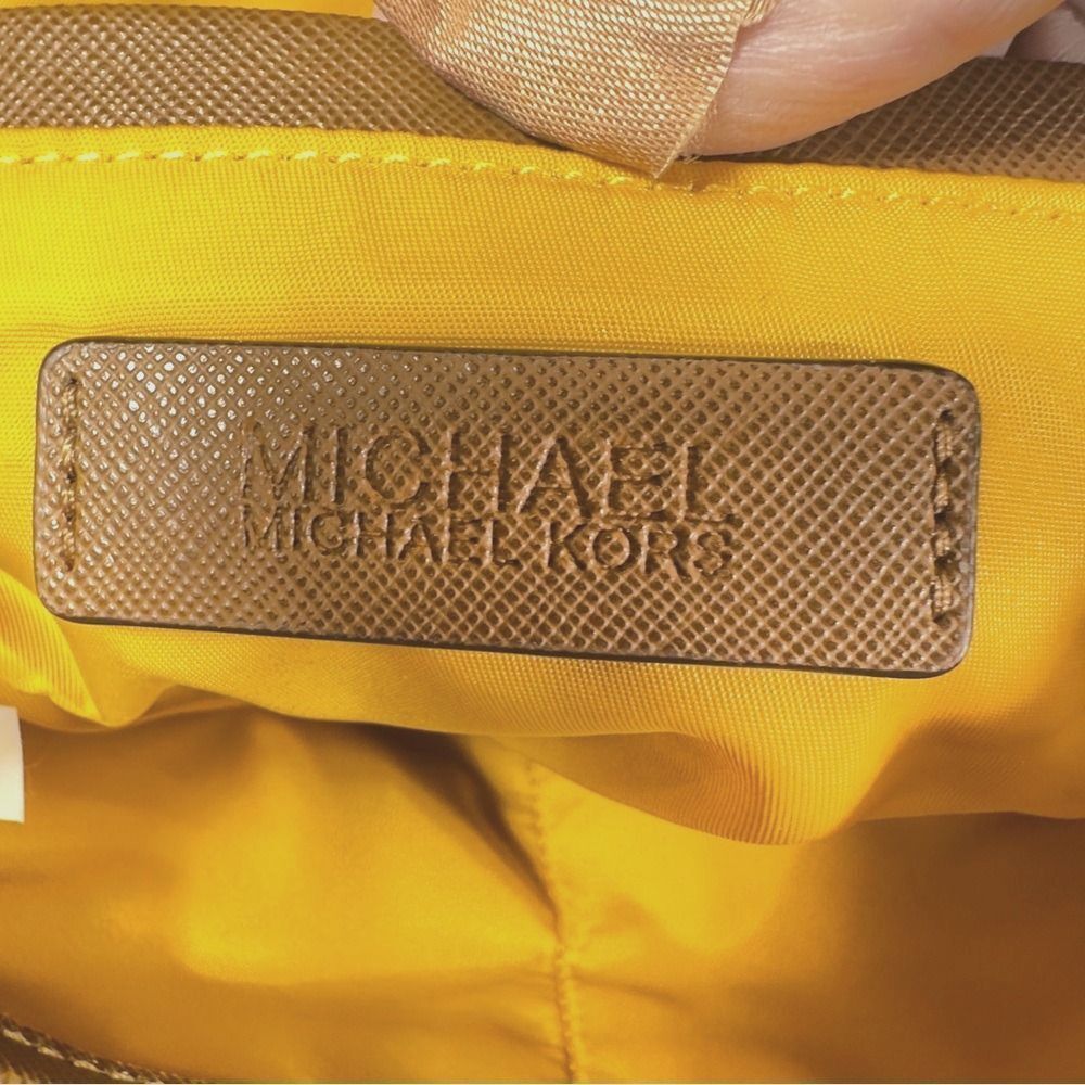 Michael Michael Kors Shoulder Bag - Picture 9 of 15